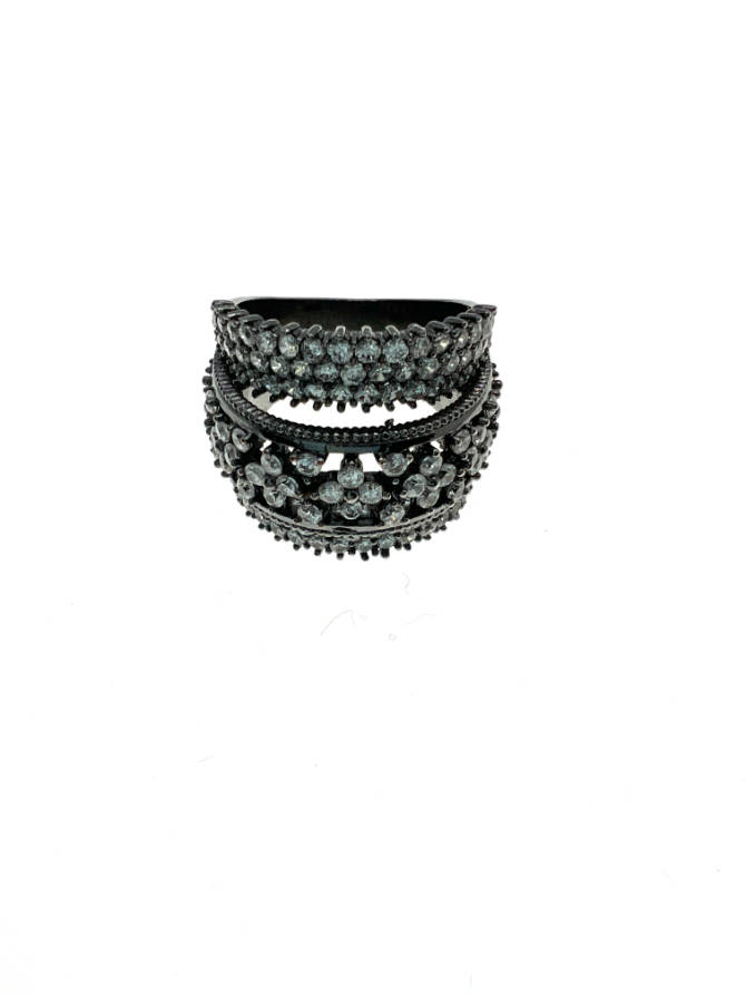 Ring - Vintage Dark Metal Tone. Outer Bands with Diamantes. Centre Band has Diamante Flowers - ML...