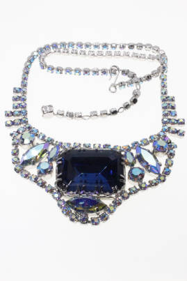 Set - Vintage Silver Tone Blue Diamante Necklace and Earrings with Centre Blue Diamante - ML2279