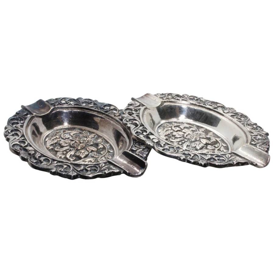 Ashtrays - Silver Tone Vintage Ashtrays x 2 with Flower Design - ML3534