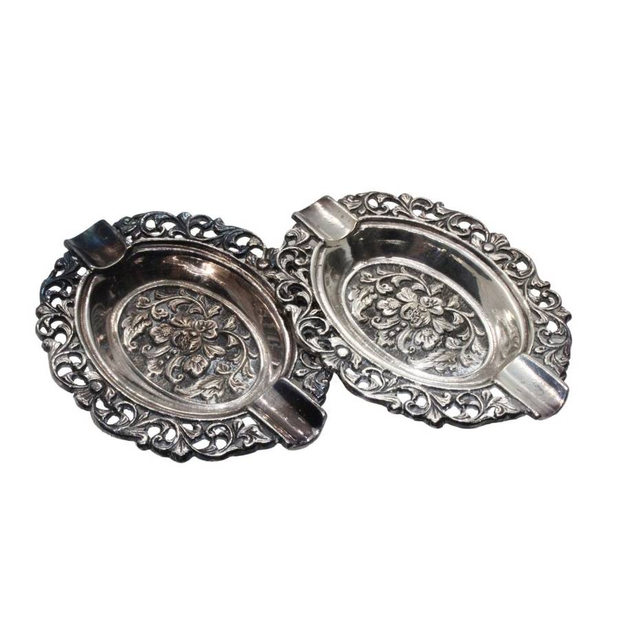 Ashtrays - Silver Tone Vintage Ashtrays x 2 with Flower Design - ML3534