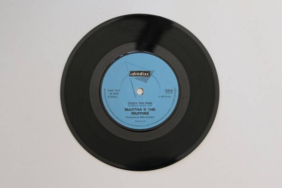 Martha & The Muffins - Echo Beach (7") (VG/No Cover)