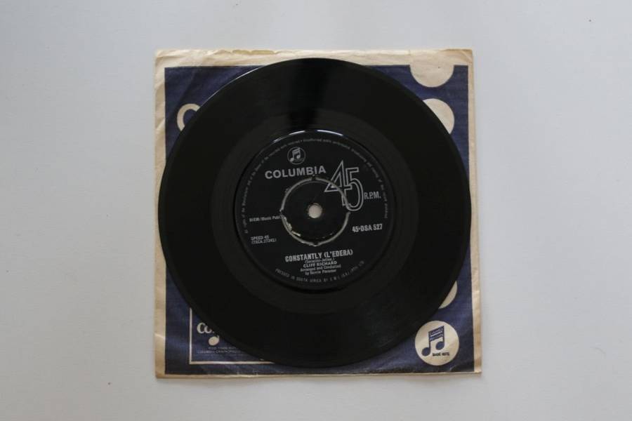 Cliff Richard - Constantly / True, True Lovin' (7") (VG/Gen)