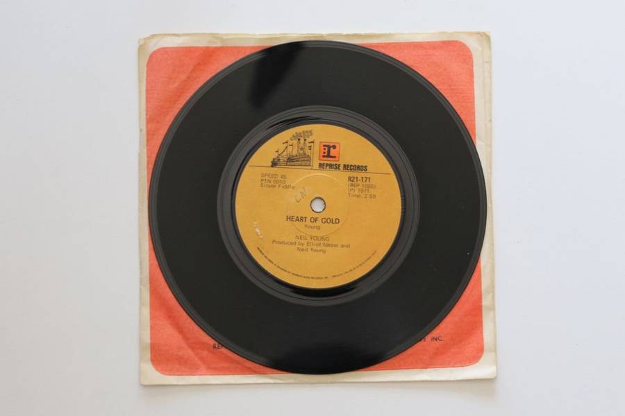 Neil Young - Heart of Gold (7") (VG/Generic)