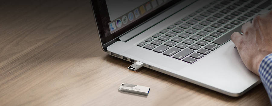Netac UM1 USB 3.2 high-speed interface feature