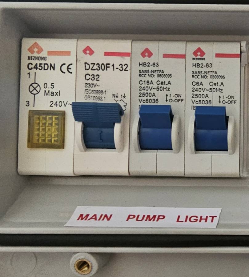 POOL DB BOX 18VA AQUAMAX INCL. TIME SWITCH