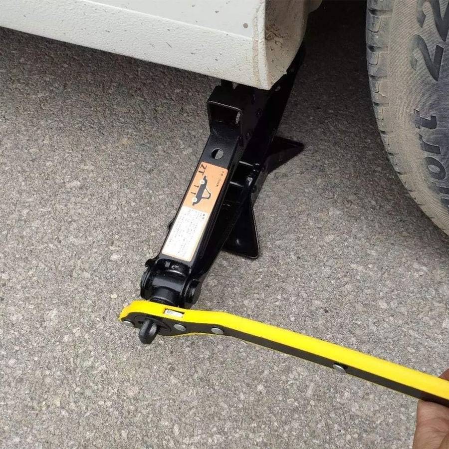 Car Jack Ratchet Wrench - Tire Wheel Lug Wrench - AUTO TOOL 360 °