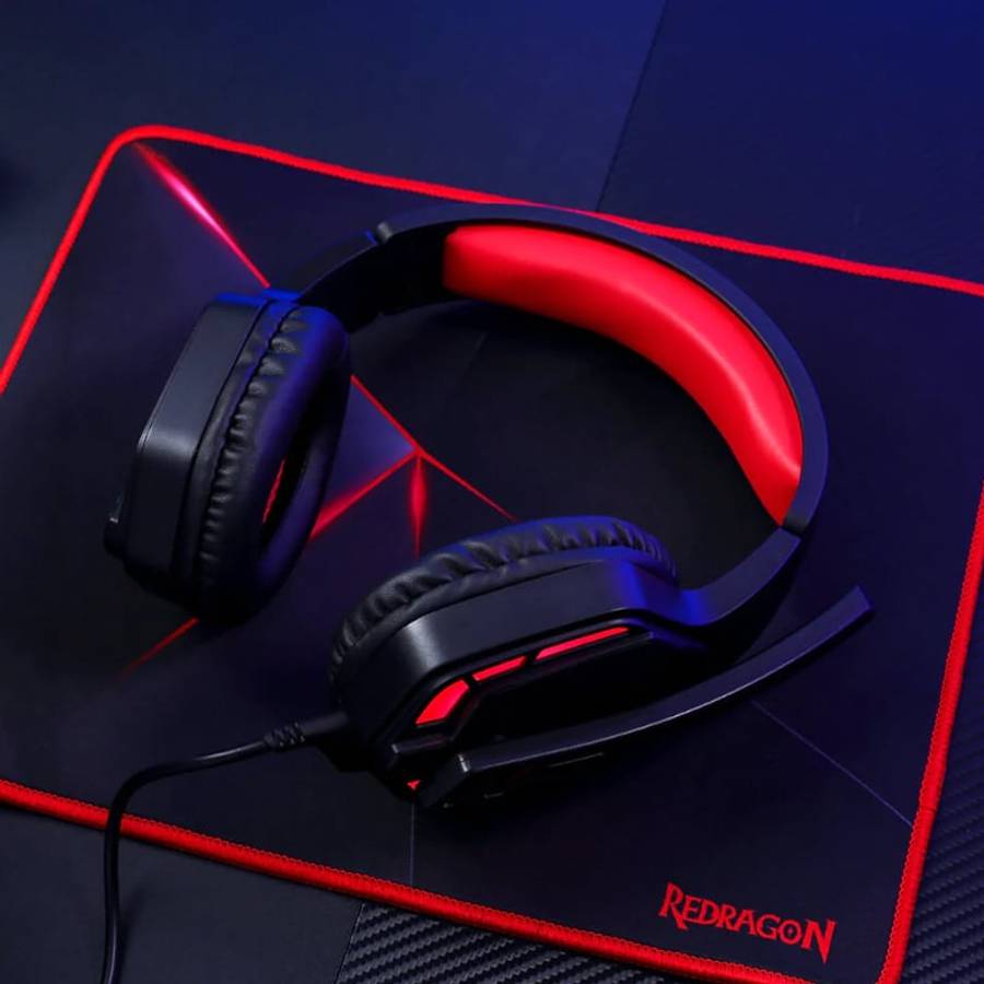 REDRAGON Over-Ear THEMIS Aux Gaming Headset - Black
