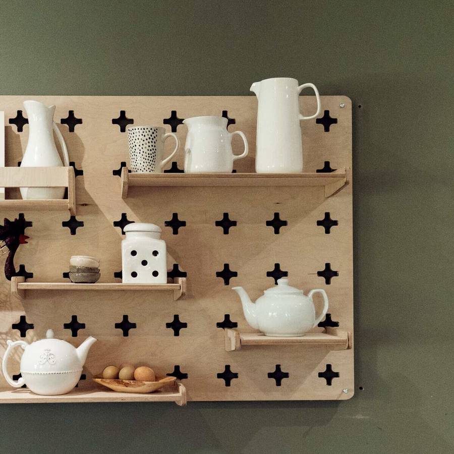 Pegboard - Medium, Birch Plywood, 5 Shelves - CHARLO