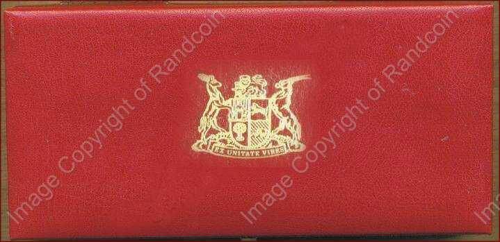 1983_Long_Proof_Set_box_b
