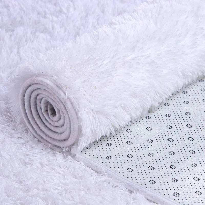 Light fluffy shaggy Rug/Carpet