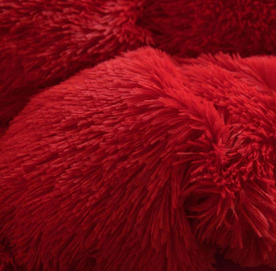 SMTE 3 Piece Fluffy Comforters - Red with keychain