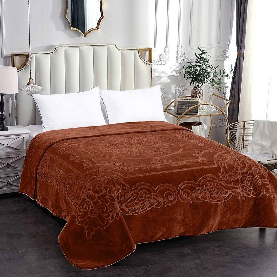 SMTE Camel - Luxury Mink Blanket 220x200cm - Warm Winter Fleece - Chocolate with keychain