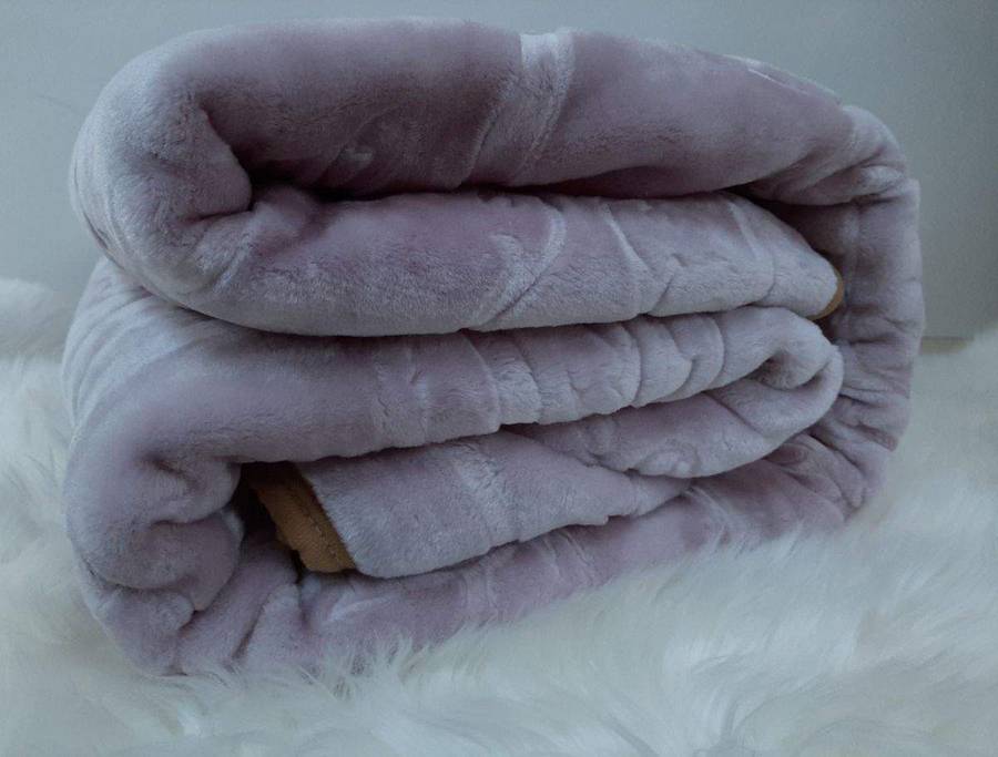 SMTE Queen Size Blanket - One-Ply - Warm And Soft - dust pink with keychain