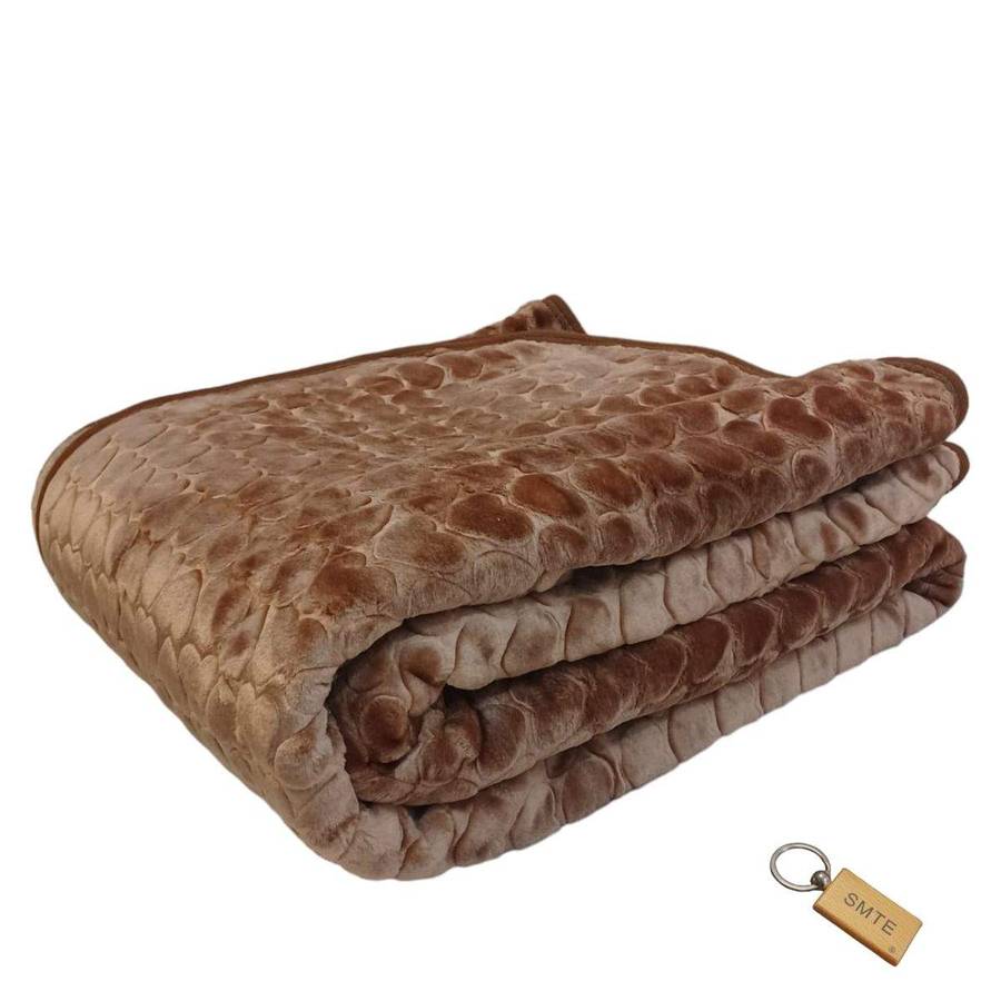 SMTE Simple Comfort - The Plain 1 Ply Blanket and Keyring - Brown with keychain