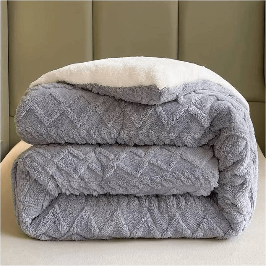 SMTE Winter Cotton Duvet, Thick Warm Cashmere Blanket Bedding Hollowfibre - Grey with keychain