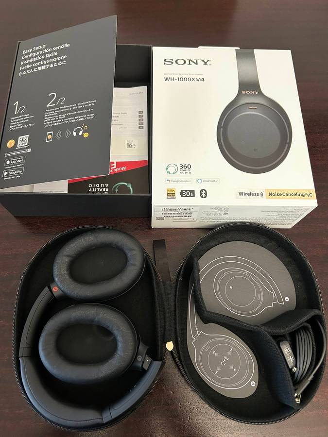 Sony Wireless Noise-Canceling Headphones WH-1000XM4 - Black (Shop Display unit As New)