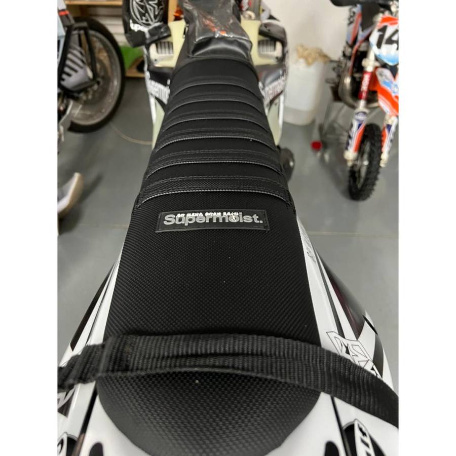 Supermoist Supermoist Universal SUPER-GRIPPER Motorcycle GRIP Seat Cover For KTM - 2017 - 2019 Facto