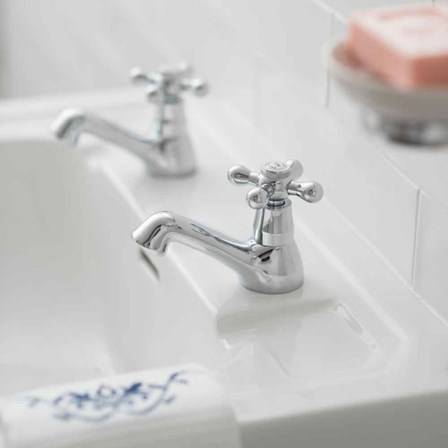 Pillar Tap Victorian Style Set Of 2 Hot and Cold