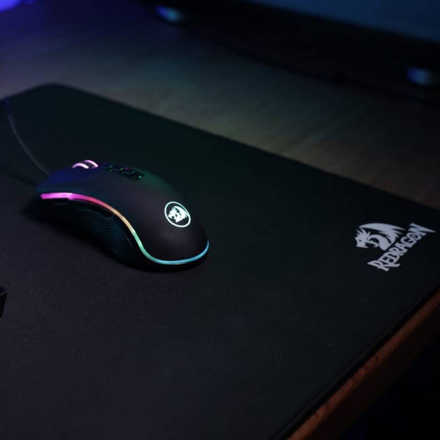 Redragon Mousepad Flick XL 400x900mm - Black