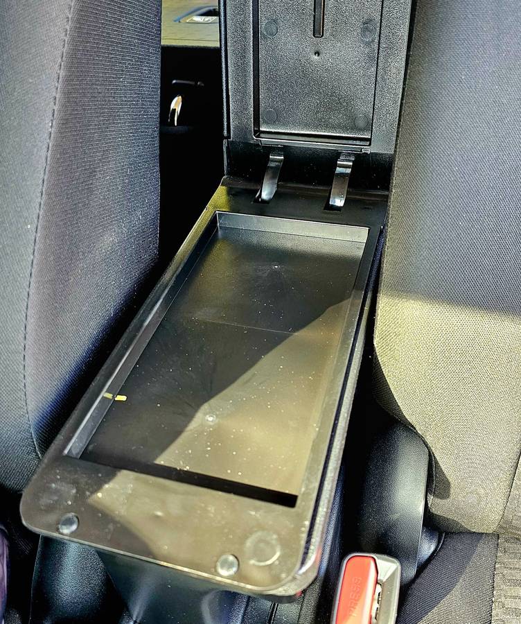 Suzuki Jimny Gen 4 Adjustable Armrest (With USB) 3 Door only