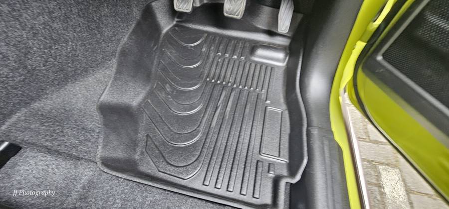 Suzuki Jimny 3 Piece moulded Mat Set Manual and Automatic 3 Door only