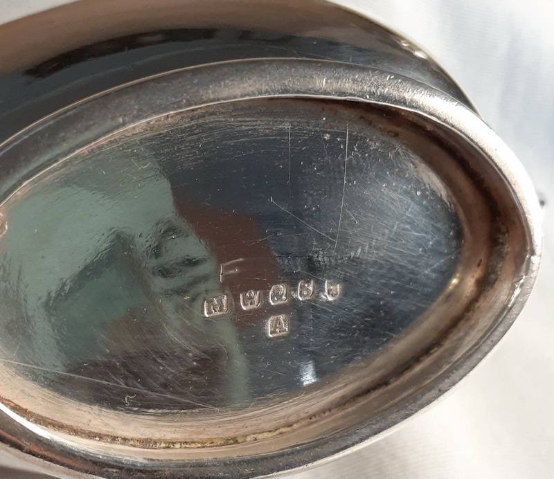 Silver Plated sauce boat jug - Hallmarked J W and S    A
