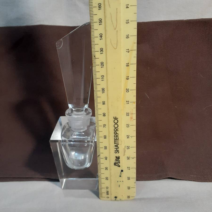 Crystal glass Deco dressing table set - some damage