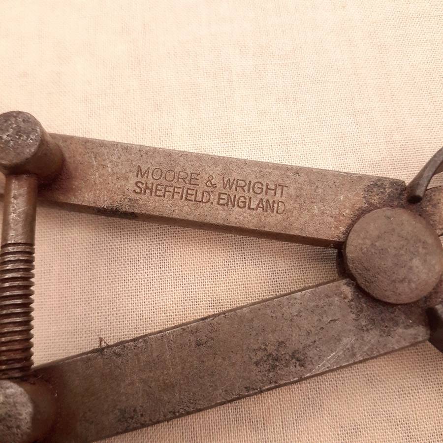 Metal calipers and divider - woodwork metalwork and leatherwork Moore and Wright