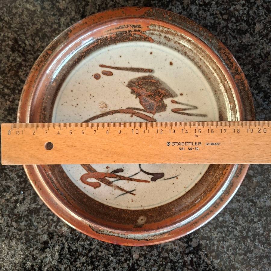 South African Pottery - Andrew Walford plate approx 19 cms