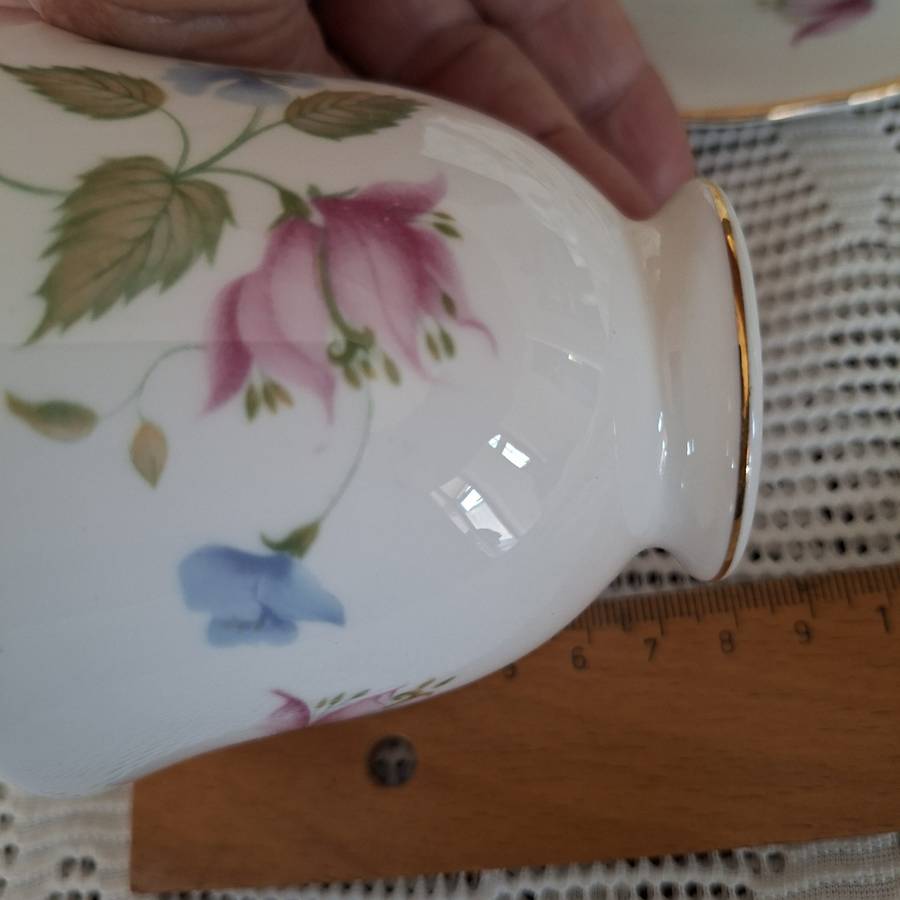 Tea Set Queen Anne 6 trios cake plate sugar basin and milk jug