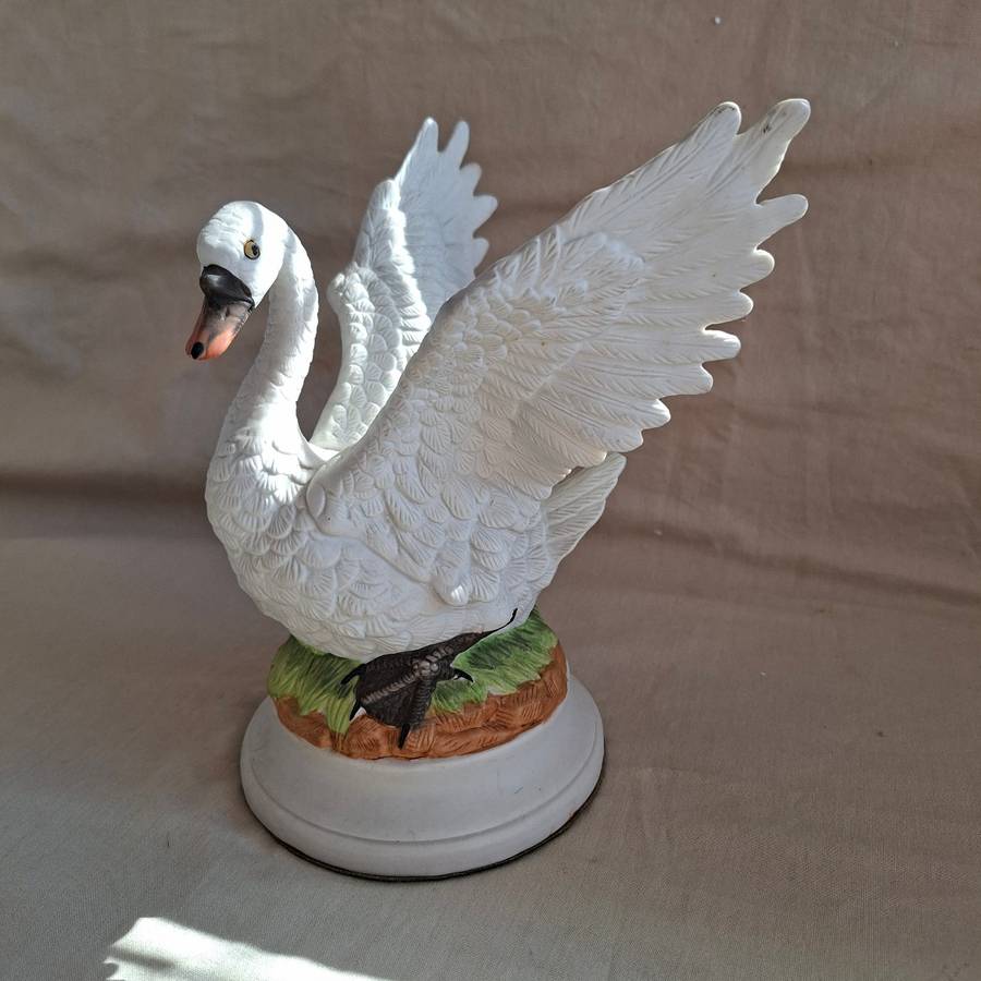 Ceramic white swan in bisque ware.  20cms tall.   Beautifully elegant