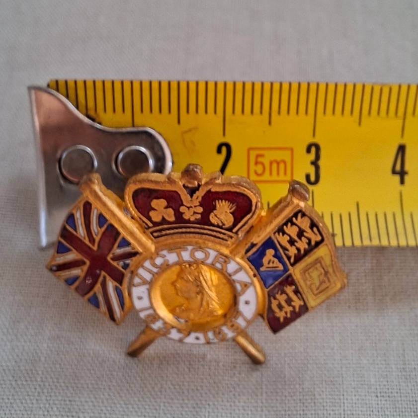 Queen Victoria enamel badge 1837 to 1897 Diamond Jubilee