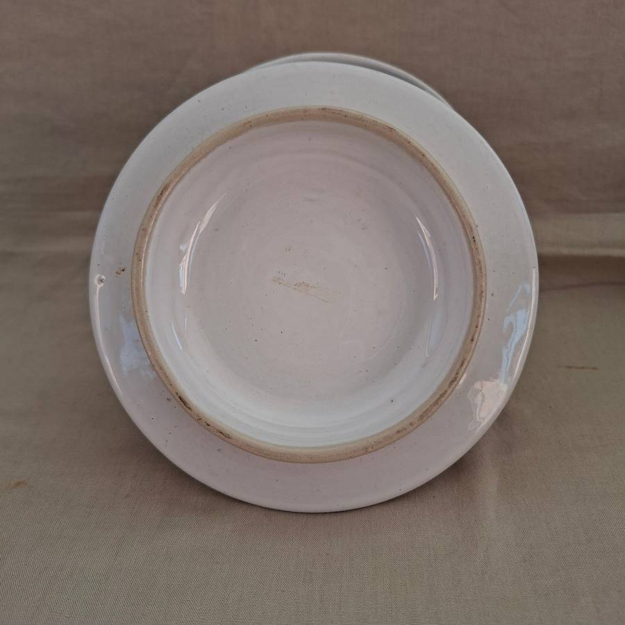 SA Pottery- The Old Jar Benoni pottery bowl with lid hand painted