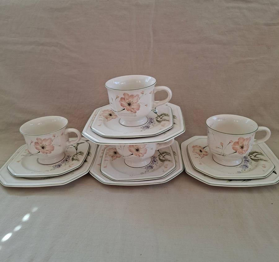 4 tea trios Mikasa Amsterdam Japan Octagon -cup saucer and plate