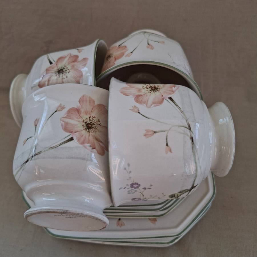 4 tea trios Mikasa Amsterdam Japan Octagon -cup saucer and plate