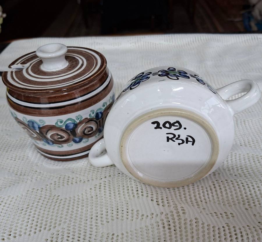 RSA pottery - The Old Jar Benoni -  hand painted Italian influence