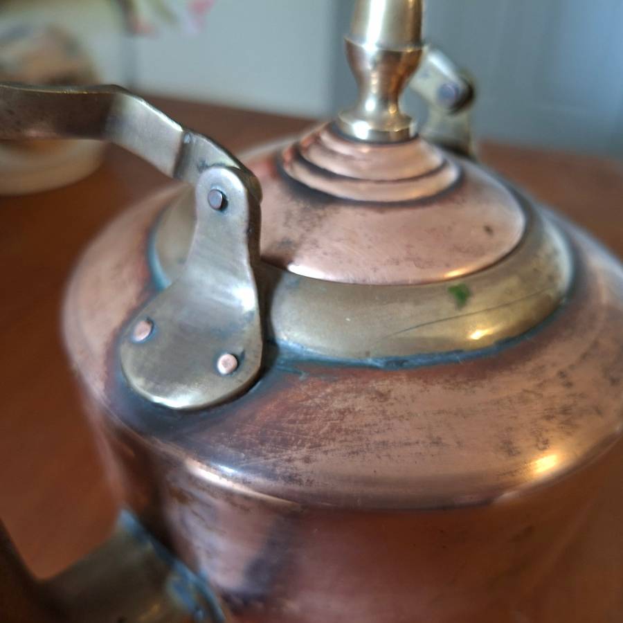 Small copper kettle with brass handle - home decor - kitchenalia