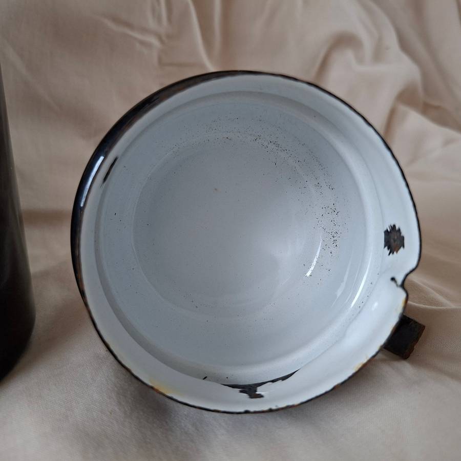 Enamel billycan canister with cup - camping billycan - enamel ware - kitchenalia