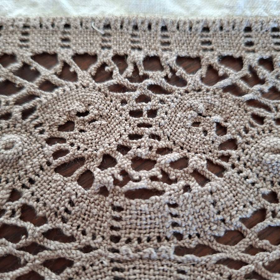 Embroidered linen Lace edged cloth - vintage large table cloth - 1.8 x 1.4