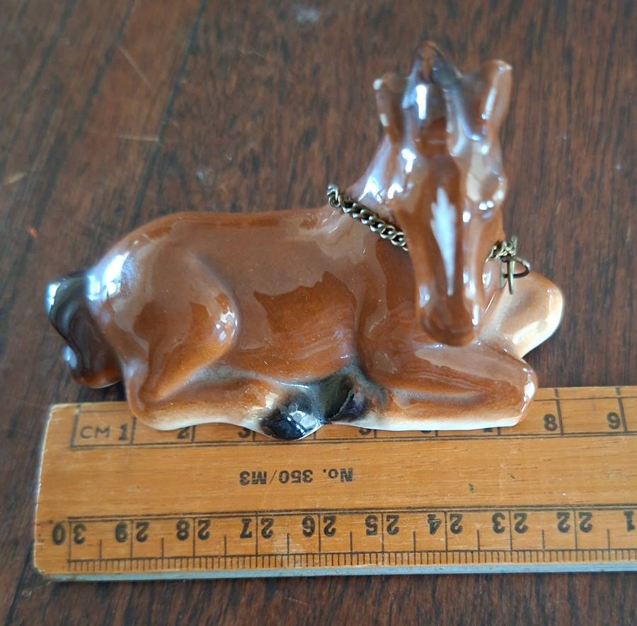 Porcelain capri horse mare and 2 twin foals