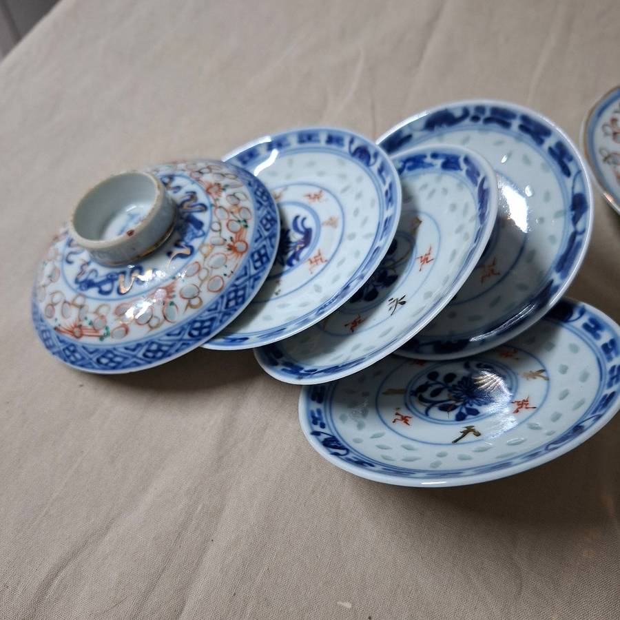 Vintage chinese food bowls stands and spoons