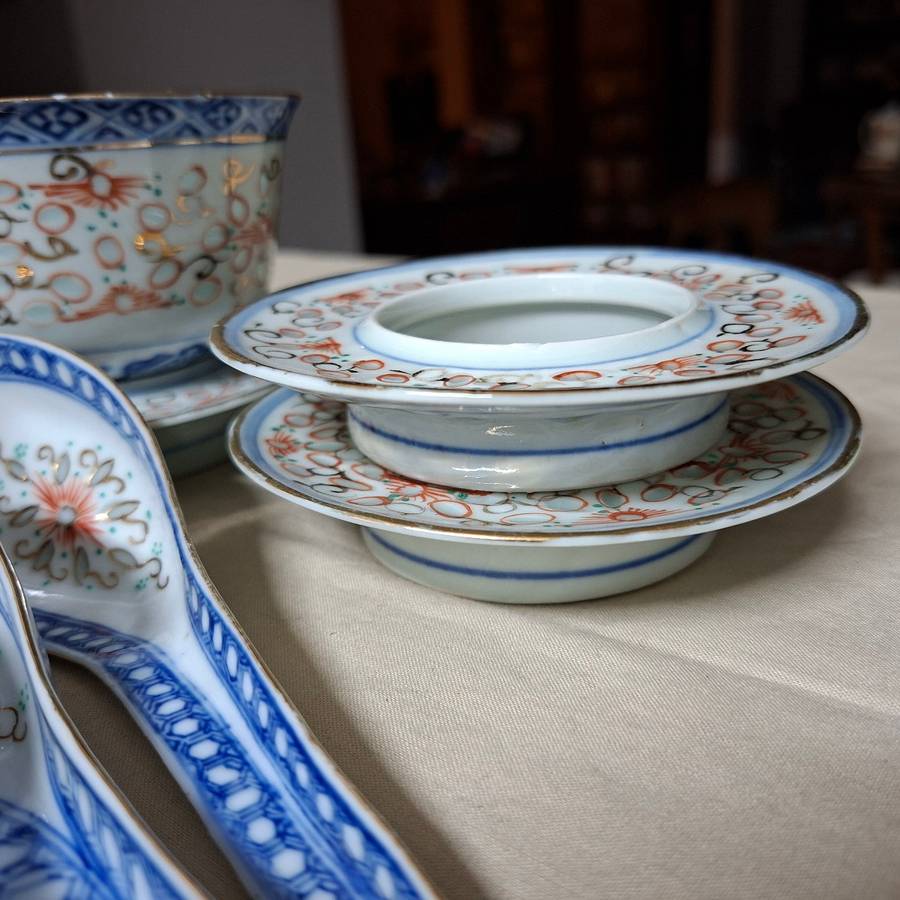 Vintage chinese food bowls stands and spoons