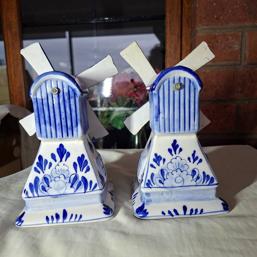 Blue Delft - 2 ceramic dutch windmills - handpainted 17 cms to top of blades