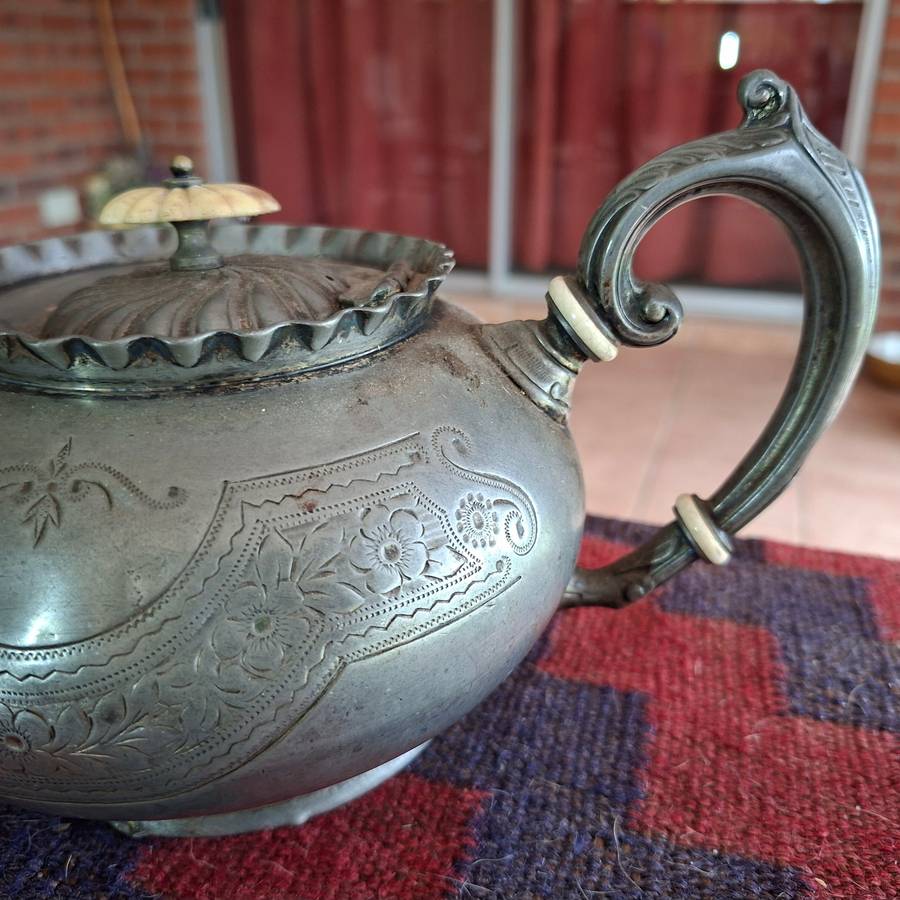 Antique Pewter Tea Pot - hallmarked