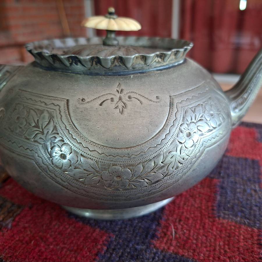 Antique Pewter Tea Pot - hallmarked