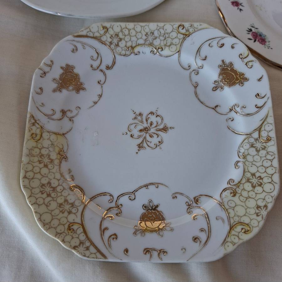 5 tea plates - decorative wall decor - replacement porcelain
