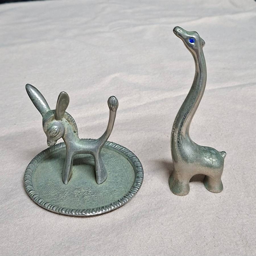 2 Vintage Ring Holders - Jewelry stands donkey and giraffe