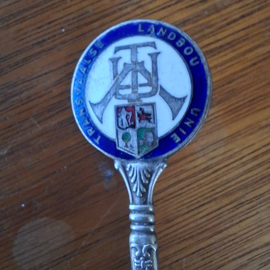 Enamelled TVL Transvaal Landbou Unie Teaspoon  10.5 cms