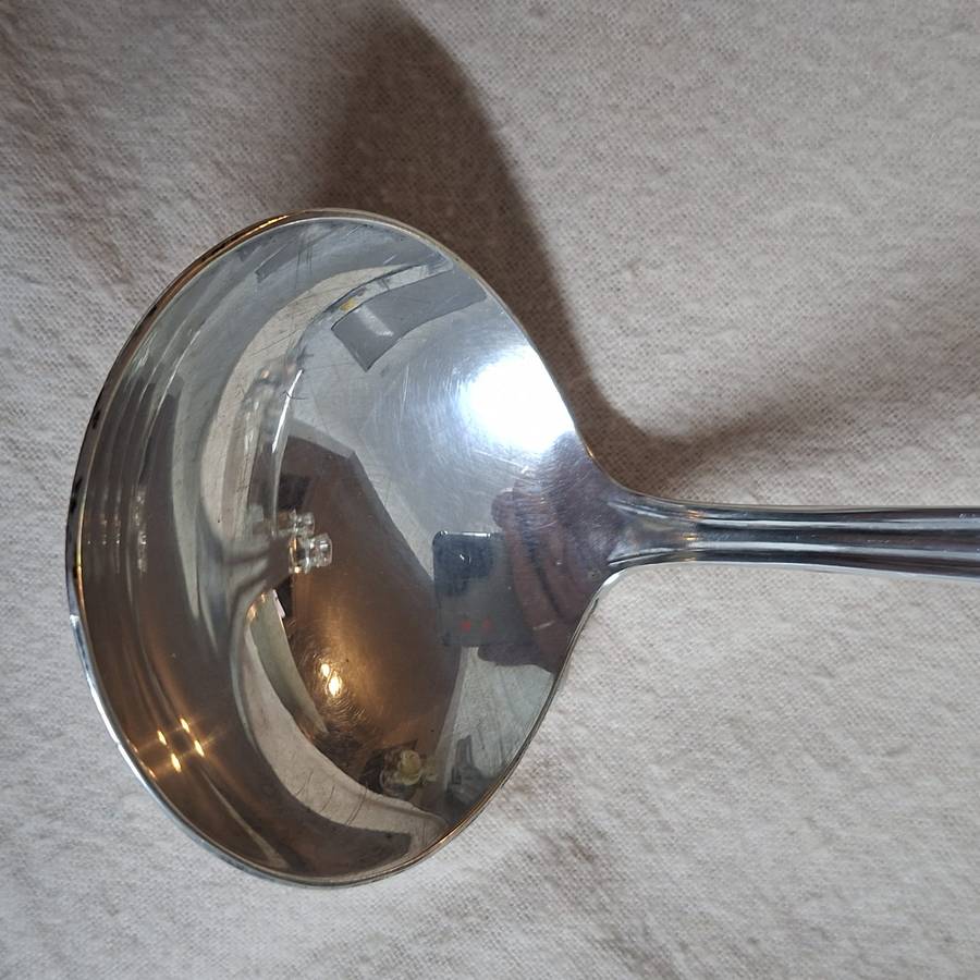 Silver Plate Gravy sauce ladle 16 cms  "E" monogram