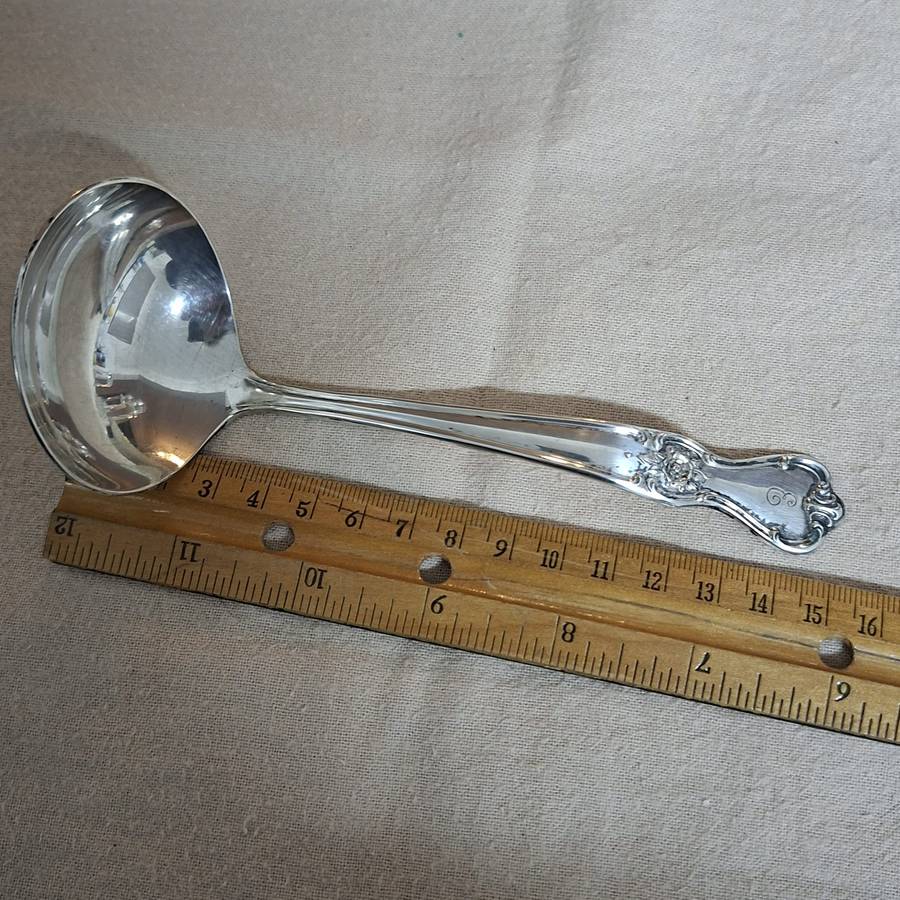 Silver Plate Gravy sauce ladle 16 cms  "E" monogram